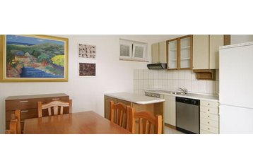 Хорватiя Chata Dugi Rat, Екстер'єр